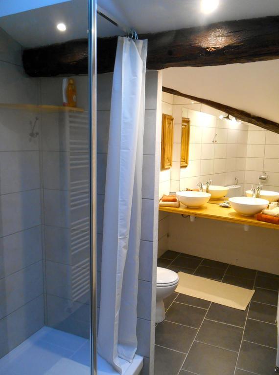 Sous Les Marronniers Bed & Breakfast Petit-Palais-et-Cornemps Bagian luar foto